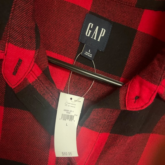 Gap Buffalo Plaid Flannel shirt - Picture 2 of 2